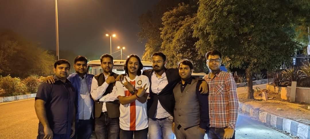 iammunishankar's tweet photo. संचार की विधा में शिल्पियों को गढ़ने वाली संस्था, जहाँ से बहुत कुछ सीखने का क्रम अभी जारी है। इस भव्य जुटान के लिए  @IIMCAA
के साथियों को बधाईयाँ...
@IIMC_India @BiswasAnimesh @kalyan0302 @sardeepsingh @IPrathamDwivedI #Connections2021 https://t.co/R2BAva1KfT