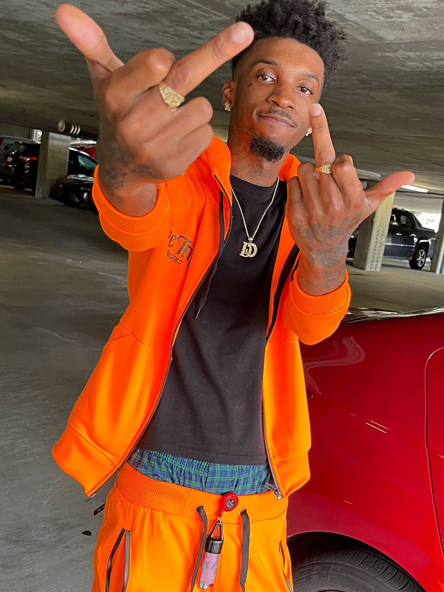 DCHerbo4's tweet photo. Im a greedy nigga, im on my 6th one. I got me a Bitch & got my d**c one π₯·πΎπ§‘ #HotBoy4L https://t.co/v2hzddanwM