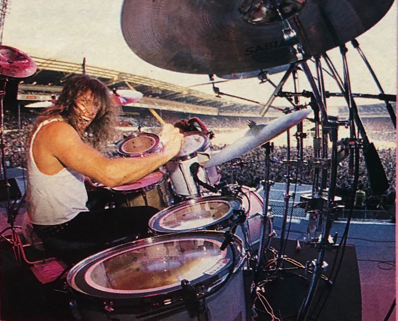 Happy birthday Rob Affuso! 