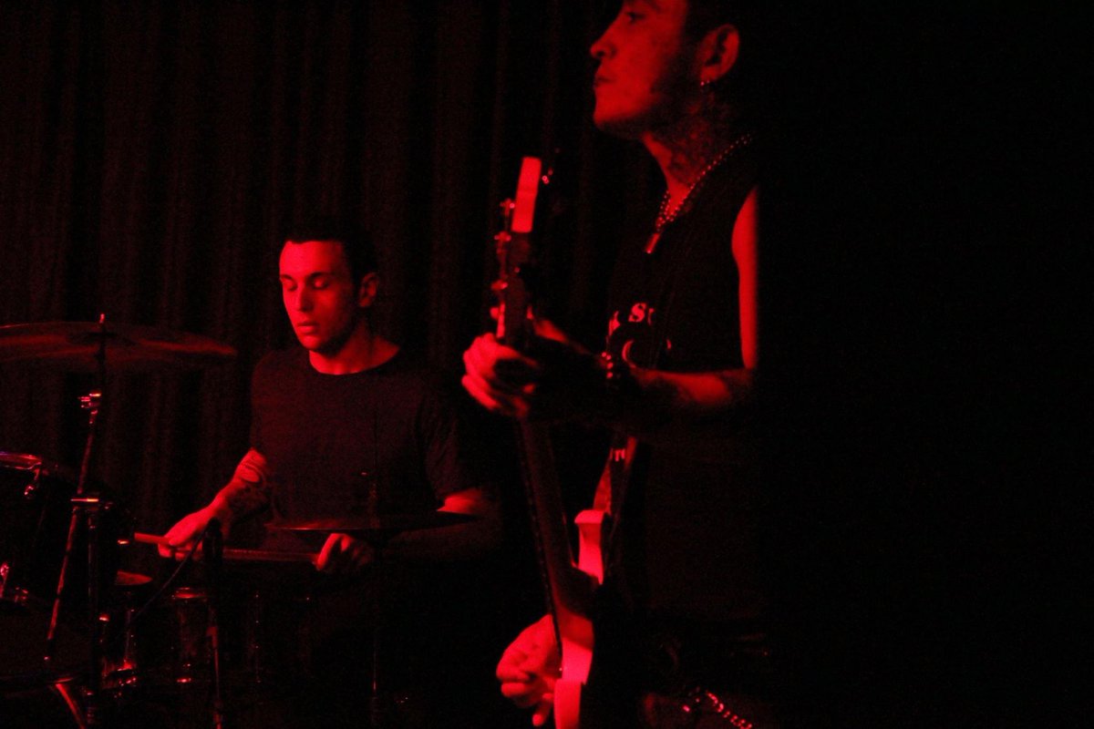 TheMikeFury's tweet photo. Can’t wait to jump back in the groove 🥁🎸 #musicislife #getrhythm https://t.co/pA94ZGXKRH