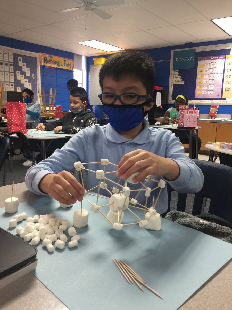 library_terry's tweet photo. Snowflake Bentley STEAM Study @lrsd_terry @ctheneals @redheadteach @LrsdMedia @lorilms @MichaelPoore1 https://t.co/shnJeCJujr