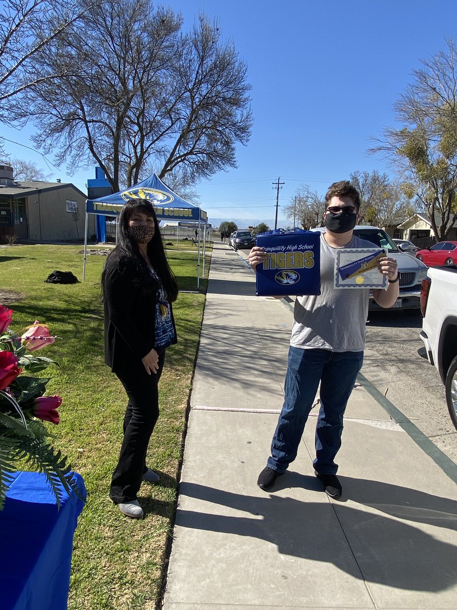 Today we celebrate February Student of the Month Recipients. Congratulations Tigers <a href="/Mmacias963/">Martín Macías</a>. <a href="/salparrajr/">Sal Parra</a> <a href="/myluv4kidz/">MYLUV4KIDZ</a>