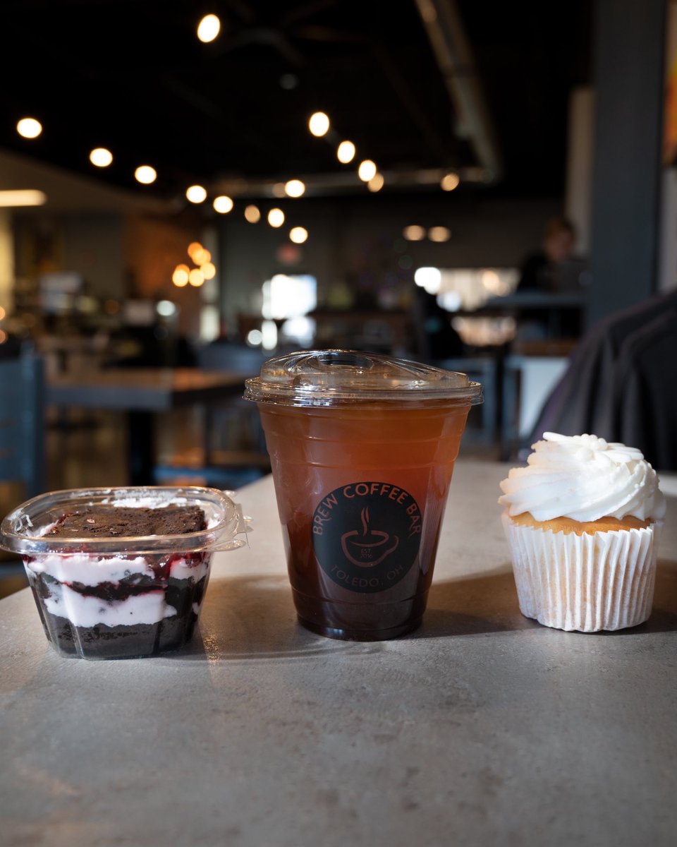 brewtoledo's tweet photo. It’s Restaurant Week Toledo! Here’s some of our special items on the menu. Left: Rouble chocolate brownie shooter Middle: Iced Americano Right: Your own wedding cake
•
•
•
#localcoffee #rwt2021 #toledocoffee #local419 https://t.co/qUXef2u3KF