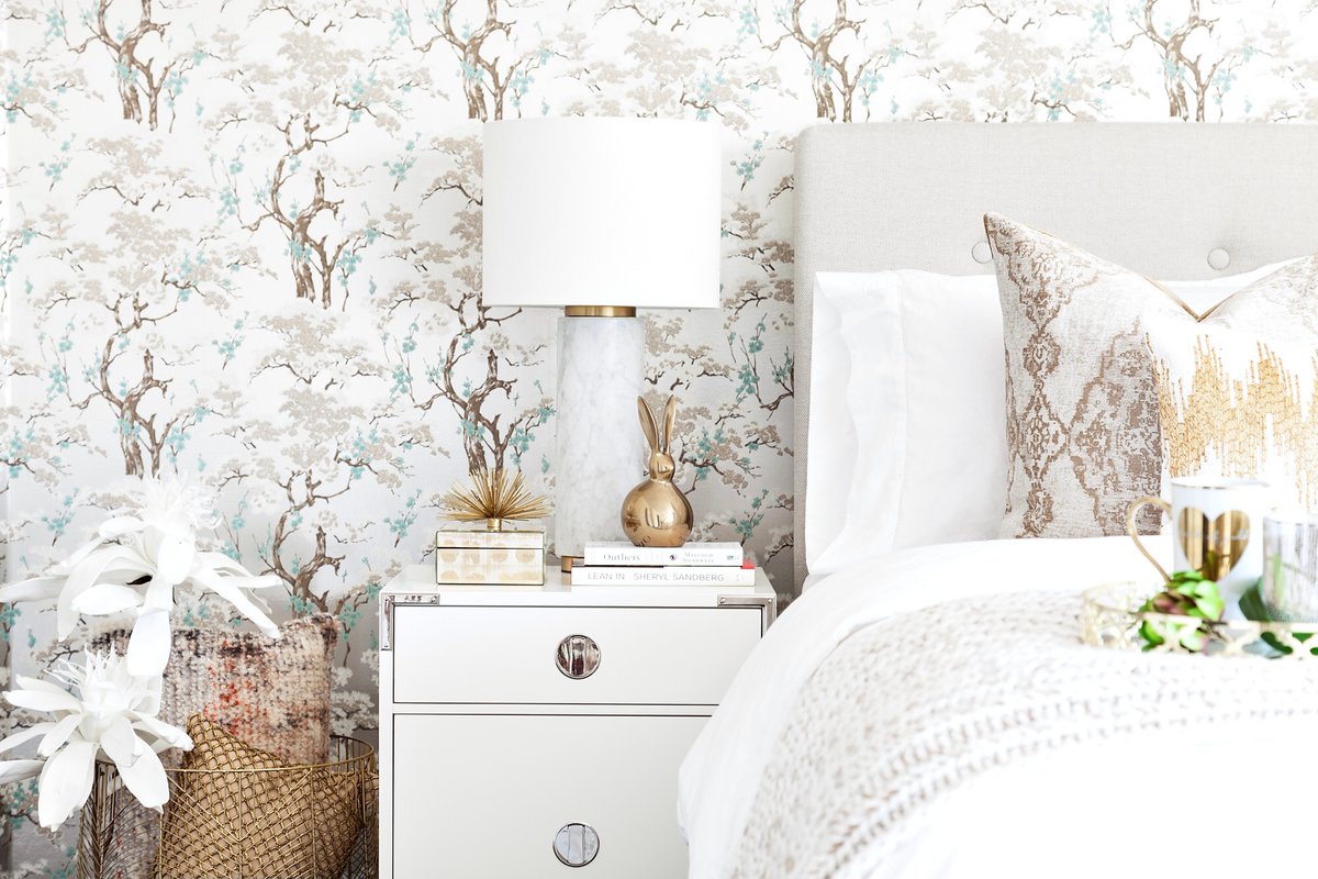 The Wintergreen Residence / Mix &amp; Match! ⁠
.⁠
Patterns are so fun to experiment with and can add richness to any space. We chose to go with multiple patterns to make this bedroom feel extra luxurious. (Just make sure to stick to a similar colour palette!)⁠