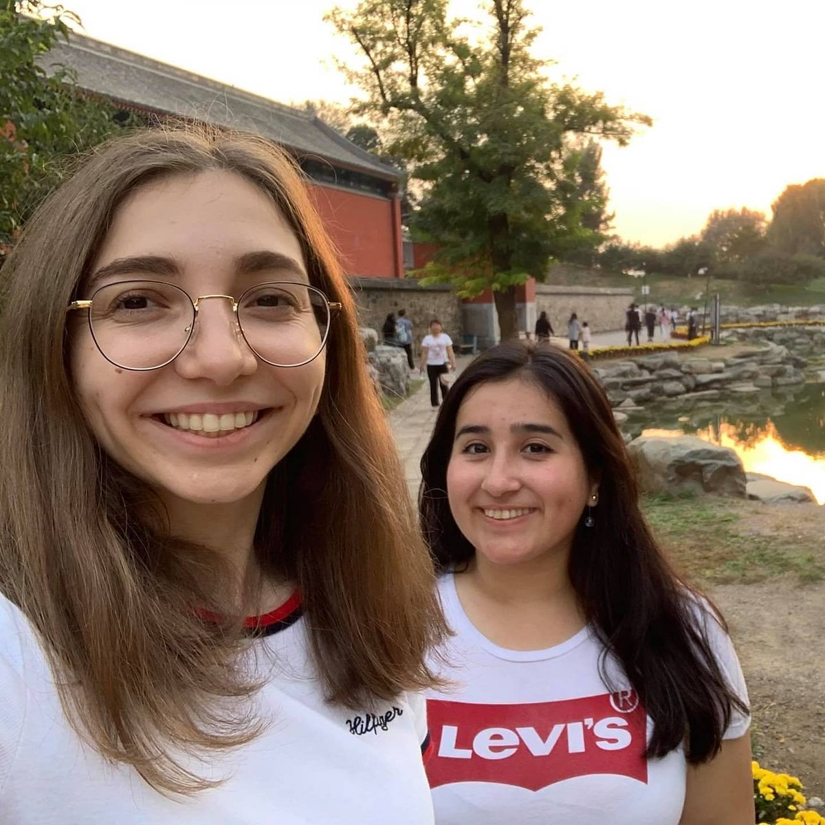 GSCsmith's tweet image. Bella and Carla both studied abroad in China during Fall 2019! Carla was able to learn more about Chinese politics and foreign policy, while Bella improved her Chinese language skills and cultural fluency 🌎✈️ #studyabroad #LanguageLearning