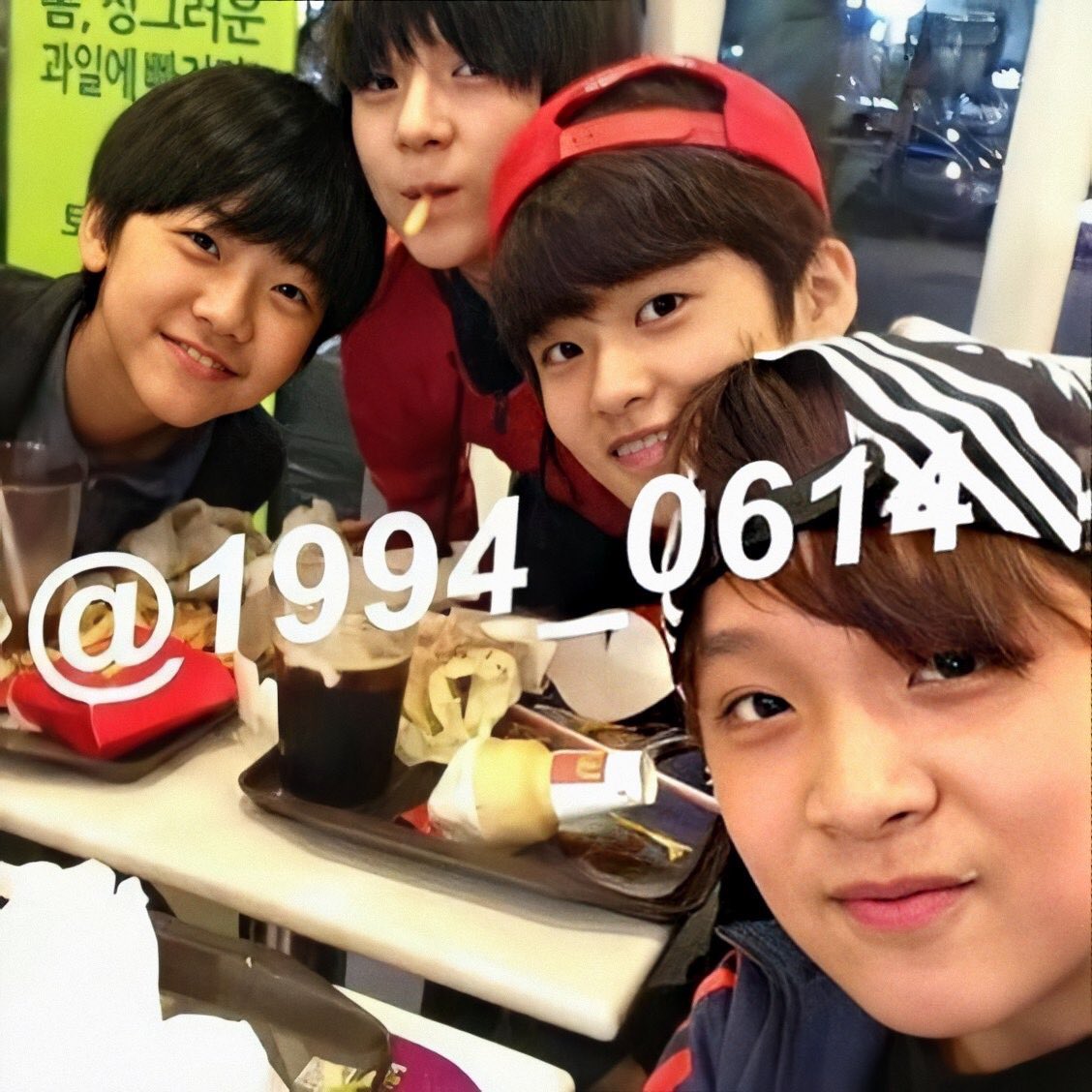 มิตรภาพสำคัญกว่าไอติมคว่ำอยู่แล้ว