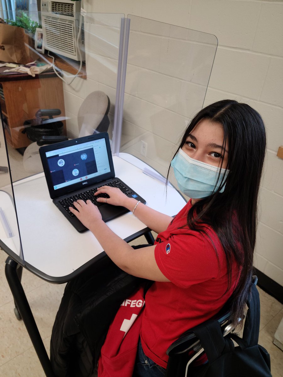 We have already completed an Edpuzzle and are now working in breakout rooms to discuss our answers on this rainy Monday! <a href="/parker_middle/">Parker Middle School</a> 
Savvy seventh graders and their split screens!