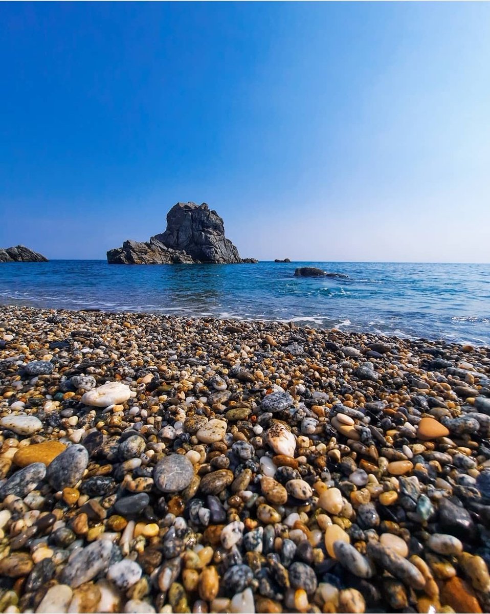 Pietragrande #Soverato #Calabria @Soverato #pietragrande #stalettì, image size:958x1200