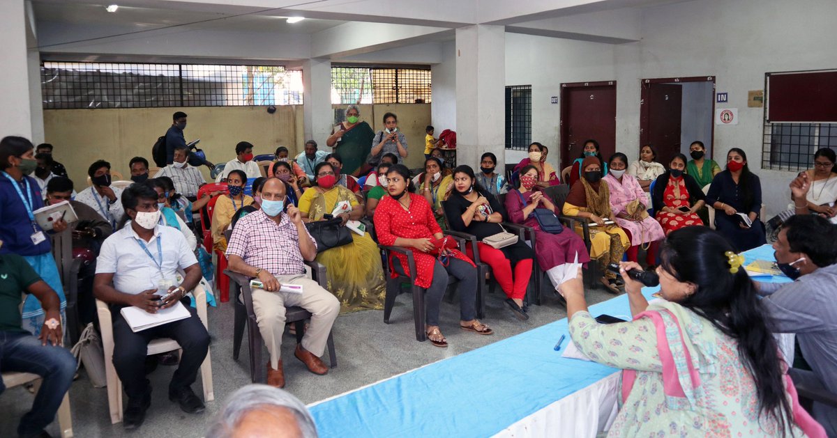 Sowmyareddyr's tweet photo. Held a meeting discussing strategies for the ‘Project Jayanagara’ campaign along with Ex-Corporators, BBMP Officials, SMW experts, NGOs, youths, RWA members, and Jayanagara residents today.
#ProjectJayanagara #SwachhaJayanagara
2/5 https://t.co/u6lZBF0wlf