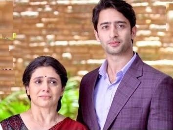 rupali0617's tweet photo. Dev and Ishwari: the best Maa-Beta
Their natural chemistry and bonding gave life to their characters. Only Dev could understand struggles of his mother and her insecurities. Absolutely loved them β€οΈβ€οΈ
#5YearsOfKRPKAB https://t.co/mpnxyyAxLr