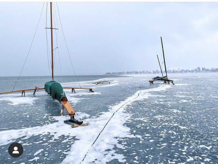 harborlightnews's tweet photo. A little #iceboat #rescue by @will_baker_realtor #repost of his pictures saving some boats from #openwater #HarborSprings https://t.co/2fiQDnOpFL