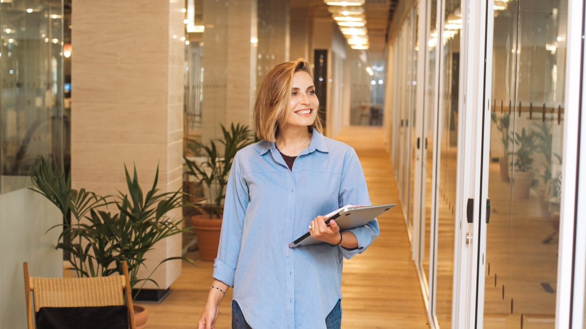 To be successful, you need to work hard and get great results, but if you keep your head down and nobody knows about your accomplishments and skills, you're not going to get the recognition and promotions you deserve. <a href="/selfpromote/">Bonnie Marcus</a> shares more: bit.ly/2PjkE1n