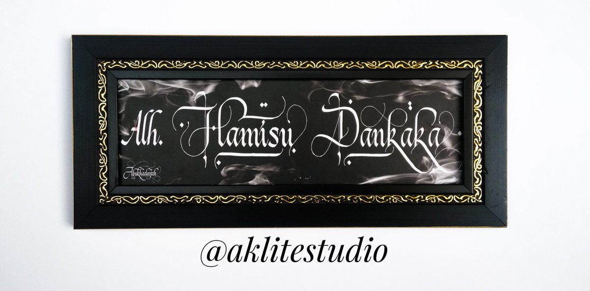 abukalligraphy's tweet photo. Frame size : 12" x 4"
Price : ₦6,000
.
.
.
#abukhadeejah #seblester #seblesterinspired #calligraphymasters #kano #kanocalligrapher #architecture #architect #archilovers #archidaily #amidreees #aklitestudio #calligraphy #calligraphyarts https://t.co/JkNHTfI2iS