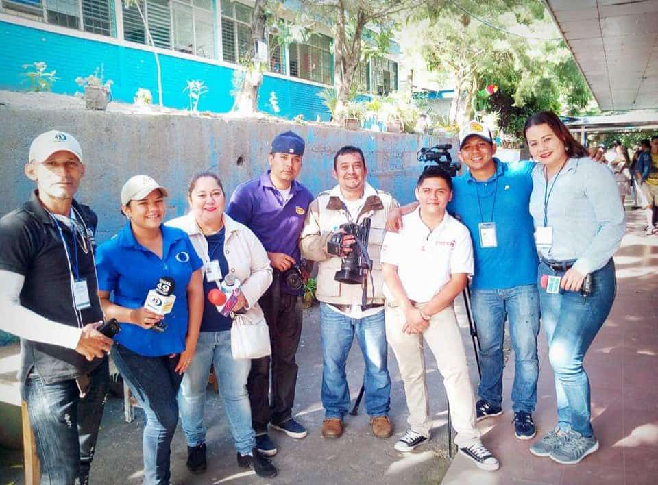 renaldyLG's tweet photo. #Nicaragua | ¡Feliz día nacional del periodista ! #tbt 📹 #SoyRed 📲 https://t.co/Ra7pN8pCZk