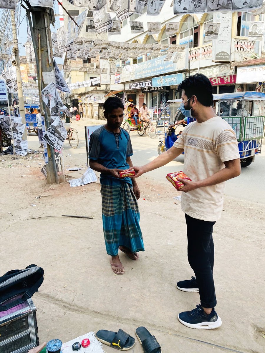 _SultanMahmud_'s tweet photo. It was @justinbieber's 27th birthday.  On this occasion, I fed 27 people at a time. (actually 30 people lol🙄)

I didn't do it to get the attention of Justin Bieber or anyone else. I did it because I love him so much. He is my idol. https://t.co/CqMdmiIhZX