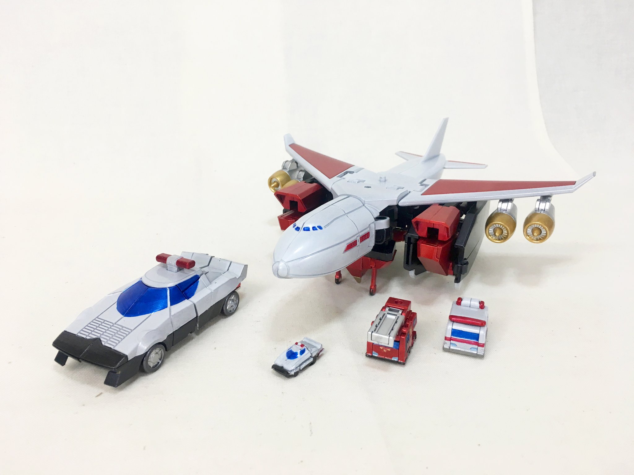 Battchi フル塗装改造 Smp ダグファイヤー Smpファイヤーダグオンに付いてきた変形モデルのダグファイヤーです こちらも作り込みました ゚ ゚ レビューしますので 是非お付き合い下さい 勇者指令ダグオン Battchi フル塗装改造 Smp ダグファイヤー Smpファイヤーダグオンに付いてきた変形モデルのダグファイヤーです こちらも作り込みました ゚ ゚ レビューしますので 是非お付き合い下さい 勇者指令ダグオン