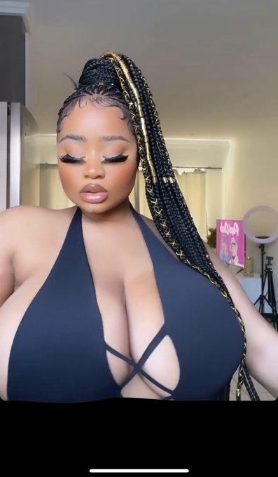 I&rsquo;m on my element https://t.co/WPv6SB1eIR https://t.co/f0sXmC1hKc<a href="/tag/silhouttechallenge"class="tags"><span>#silhouttechallenge</span></a>