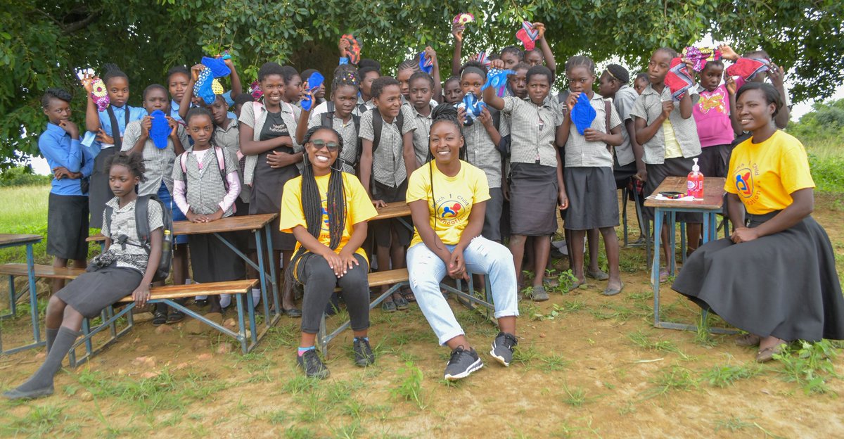 ChibweLumpa's tweet photo. On February 3, 2021 we donated 50 reusable sanitary pads, courtesy of @Cee_Thr33 ๐to adolescent girls at Katete primary sch in mungule village.
#EndperiodPoverty #menstruationMatters #1friend1box https://t.co/cDauCg9Jd1