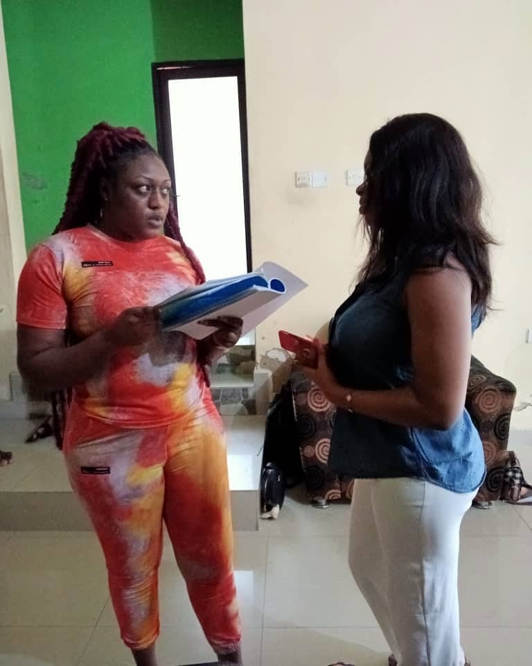 DISFA_academy's tweet photo. Toay's rehearsal for the movie series GLAMOUR..Follow now on instagram @divineshieldfilm_academy
#divineshieldfilmacademy
#rehearsals 
#disfa
#nollywoodmovies
#irokotv
#superstars
#movies https://t.co/liN1dRPnVm