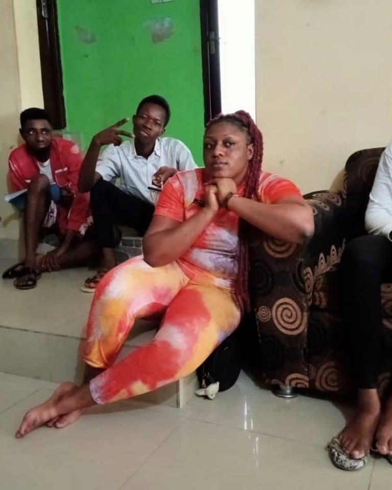 DISFA_academy's tweet photo. Toay's rehearsal for the movie series GLAMOUR..Follow now on instagram @divineshieldfilm_academy
#divineshieldfilmacademy
#rehearsals 
#disfa
#nollywoodmovies
#irokotv
#superstars
#movies https://t.co/liN1dRPnVm