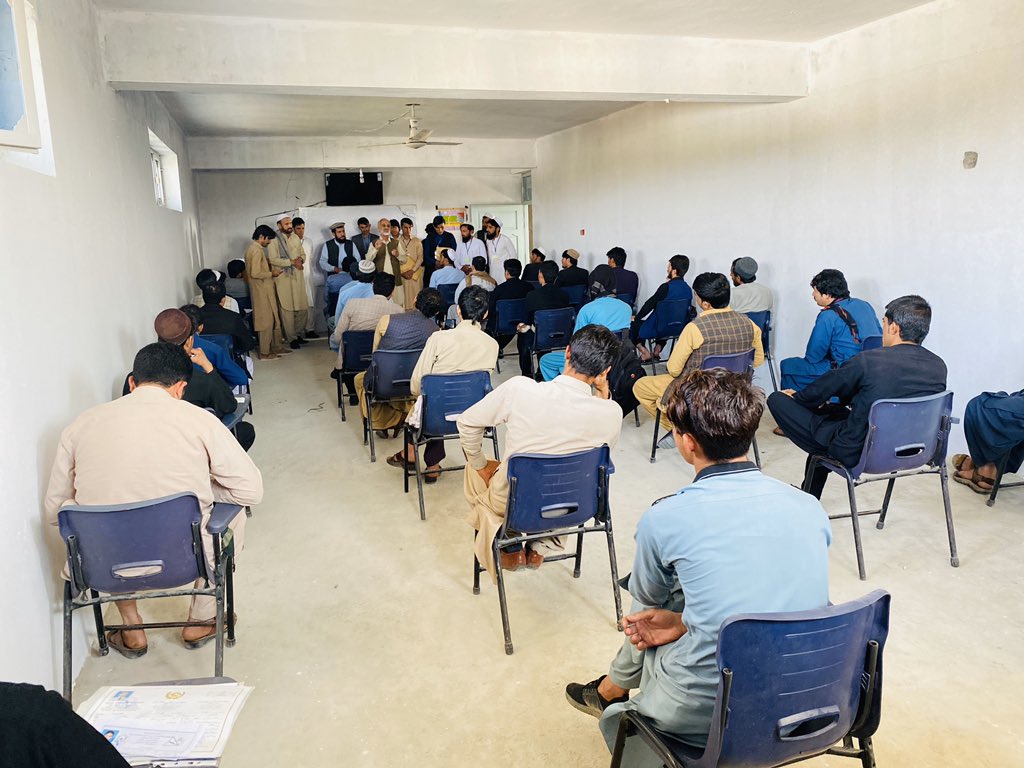DawatKhost's tweet photo. خبر تیا! 
د خوست دعوت پوهنتون درسونه د۱۳۹۹ هـ.ش کال کب میاشتې  په ۱۶ تاریخ شروع کیږي.
تقسیم اوقات جوړ دی ګران محصلین دې خبر وي. https://t.co/BXTdcH1rkg