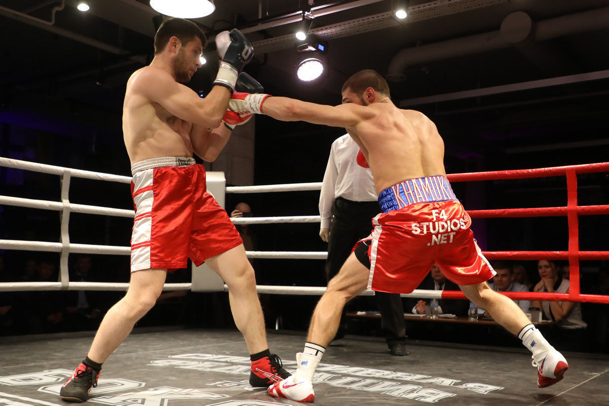 фон рабочего стола бокс. чемпионат россии по боксу 2017. бокс россия. бокс россия. боксер на ринге.