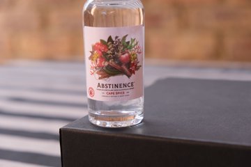 Boozy_Foodie's tweet photo. @TrumanAndOrange introduce #nonalcoholic #Abstinence. This range is inspired by the biodiversity of the Cape Floral kingdom using a similar process to craft gin. I tried the "Cape Spice" today, seriously delicious and spicy. Enjoy with premium Tonic like @FeverTreeMixers #gifted https://t.co/wefcgbX9AP