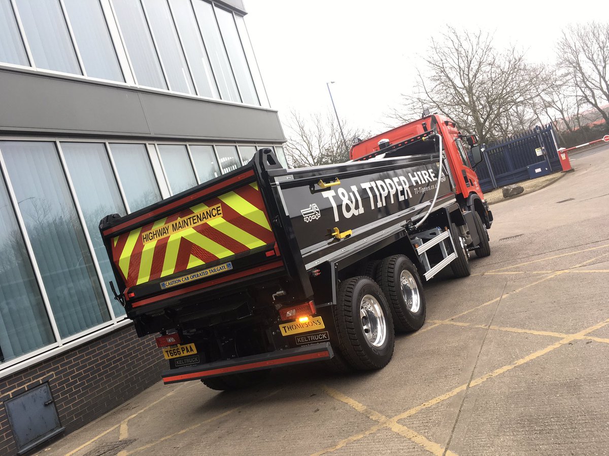 TonyBiddlestone's tweet photo. New tipper day thanks to #westbromwich based T & I Tippers after the hand over of this stunning P410 XT Tipper @keltruck @ScaniaUK @ScaniaGroup @ThompsonsTipper @tyretracks_ltd @edbro #suppliedbykeltruck #youcanhavethebest @spillardsafety https://t.co/K7dtZ4xhev