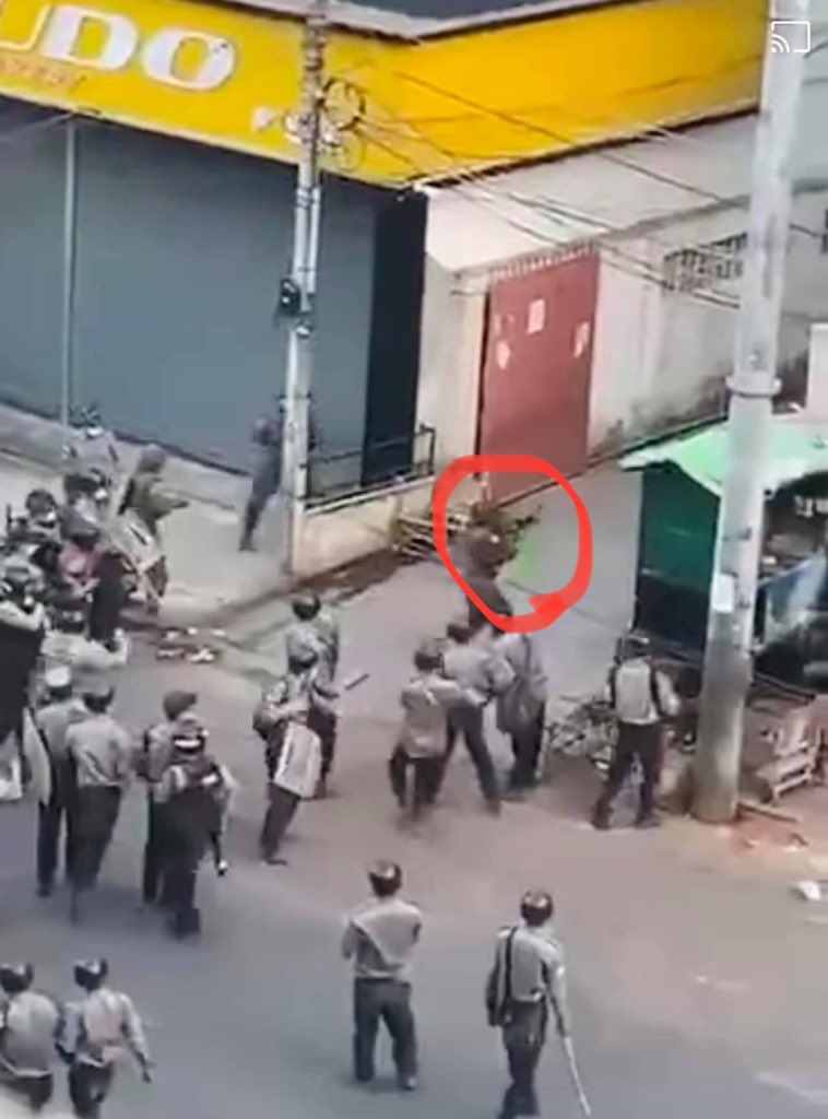 ungzeyamoe's tweet photo. Military Juntas opened fire to innocent Muslim civilians and Mosque.
I,Myanmar as a Buddhist, strongly condemn these vicious, inhuman attacks &amp; killings by Military Juntas.
#saveMuslimsInMyanmar
#saveReligionsInMyanmar
#RejectMilitaryCoup https://t.co/0Et4Mxlqtc