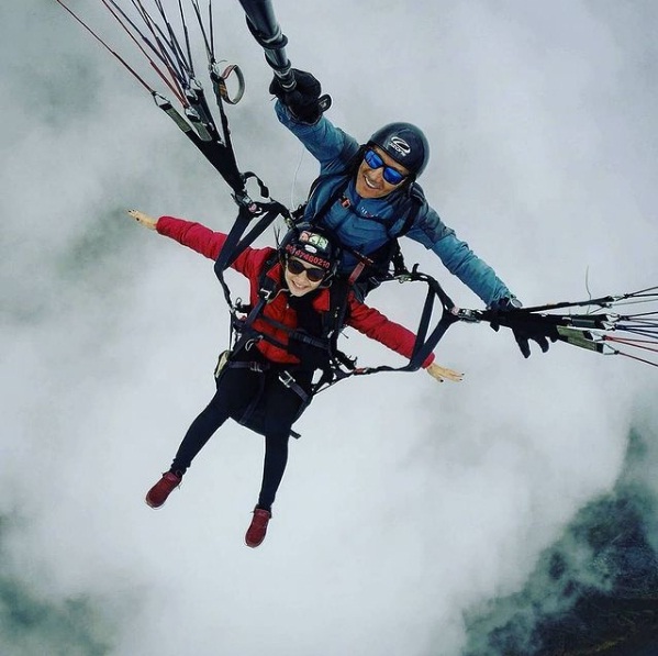 MeridaNatural's tweet photo. ¿Te atreverías a ir más cerca del cielo? ¡Ven y vive con nosotros la aventura de Volar! Contáctame al privado para mayor información. #Mérida #Venezuela #Parapente #parapentemerida #1Mar #volarparapente https://t.co/G4baKqo7n0