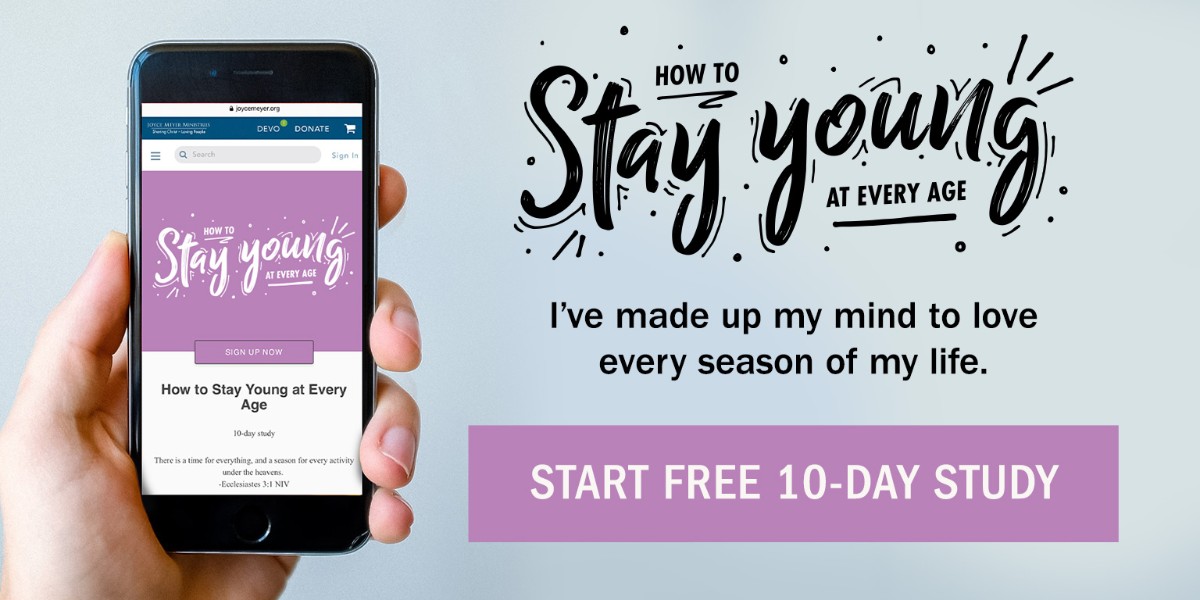 JoyceMeyer's tweet photo. Whether you’re in your 20s or a few decades down the road, the wisdom in this study will help you do now what will bring you happiness and fulfillment in the years ahead. Learn how to stay young at every age at https://t.co/ZhrA093oFE #HowToStayYoung #BibleStudy https://t.co/GvZdniEnRv
