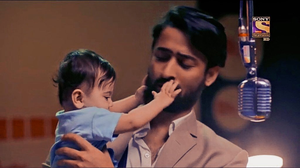 SonaliTriv's tweet photo. ππΆπ΅π¦π΄π΅ π΅π³πͺπ°...
#5YearsOfKRPKAB https://t.co/rwh3Kllnpa