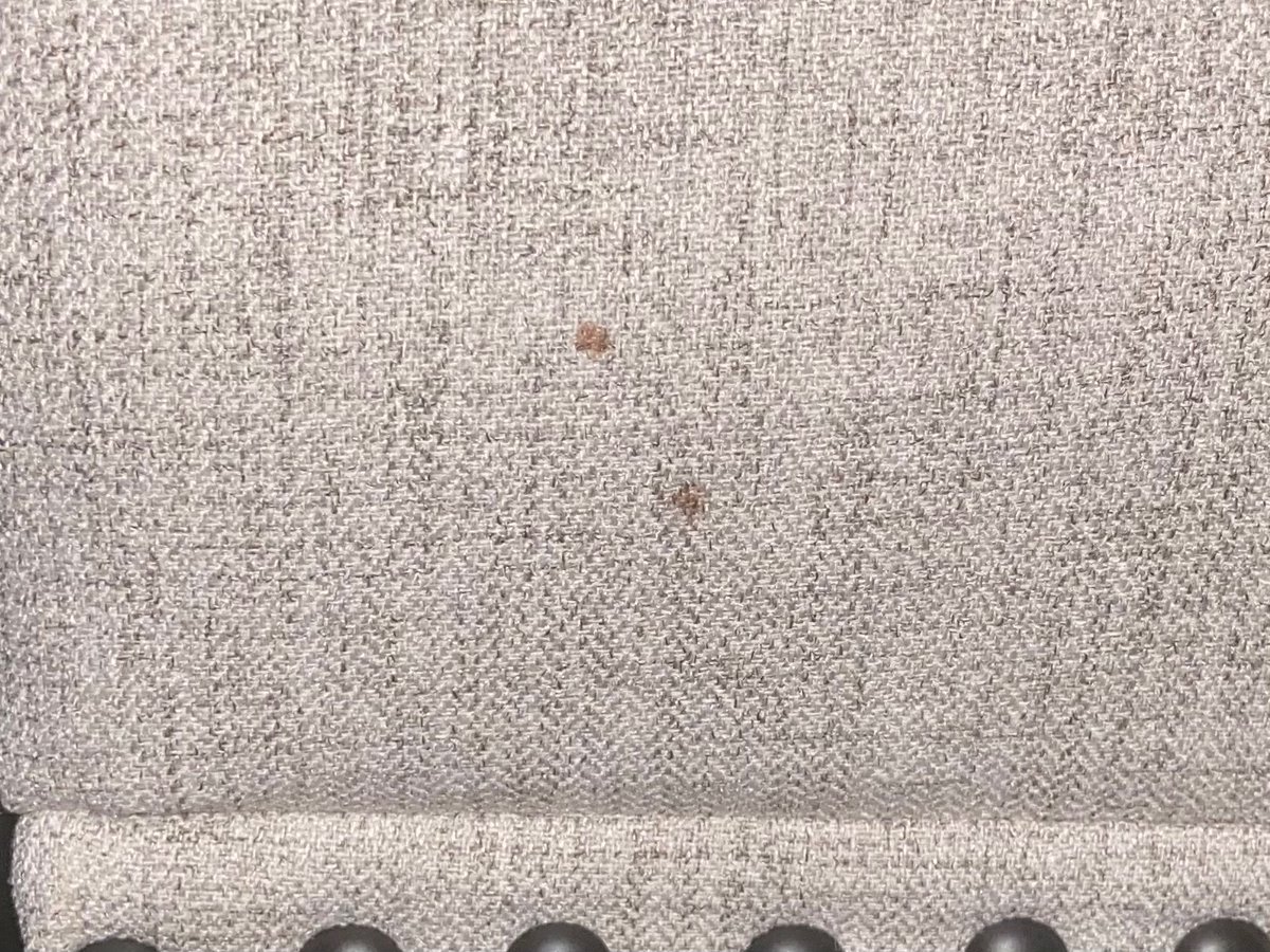 DeniseMarieKay's tweet photo. We picked these up from @AshleyHomeStore  @AshleyHomeHelp  in boxes they were damaged 3 weeks ago still waiting on replacements 🤷🏻‍♀️ Lost a customer https://t.co/9Cf70BEEir