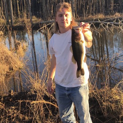 lil____will's tweet image. All I’m saying is that you’ve never seen me and @MorganWallen in the same place