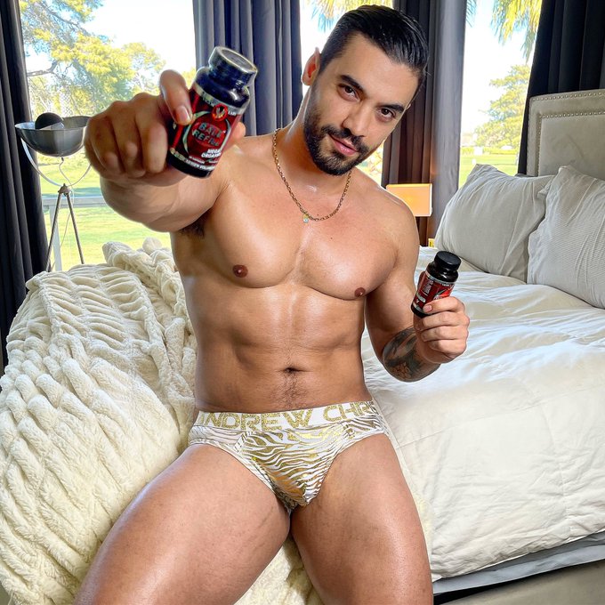 Warm up and be BIGGER 🚀 and BETTER 💧with these hot 🔥 deals @vigorlabs use code WINTER25 ❄️ for 25% OFF <a href="/tag/aradwinwin"class="tags"><span>#aradwinwin</span></a>