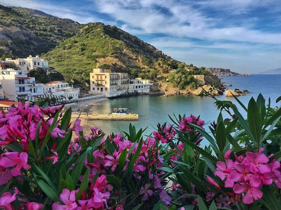 visitikaria's tweet photo. Ανοιξιάτικα Θέρμα από @soul_voyagers
•  •  •  •  •
#missedyou #ikaria ♥️#coronavirus #μενουμεσπιτι  #thermaikarias #beach #sea #landscapephotography  #picoftheday #picooftheday #fisherman  #pictureoftheday #photooftheday #photooftheweek #photography #follow #visitikaria https://t.co/kdj1QmBgcK
