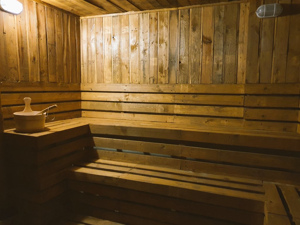 spa_dynasty's tweet photo. PROMO ALERT!!!
 Book your massage from 1:00 PM to 4:00 PM and avail 10 % discount on all services.

Mechanics; 
Like and share RETWEET AND SHARE @DYNASTYSPAPH AND @spa_dynasty
Call to reserve your slot. - 0917 160 8683

Promo runs from March 02, - 04, 2021 https://t.co/zSalAf7F4x