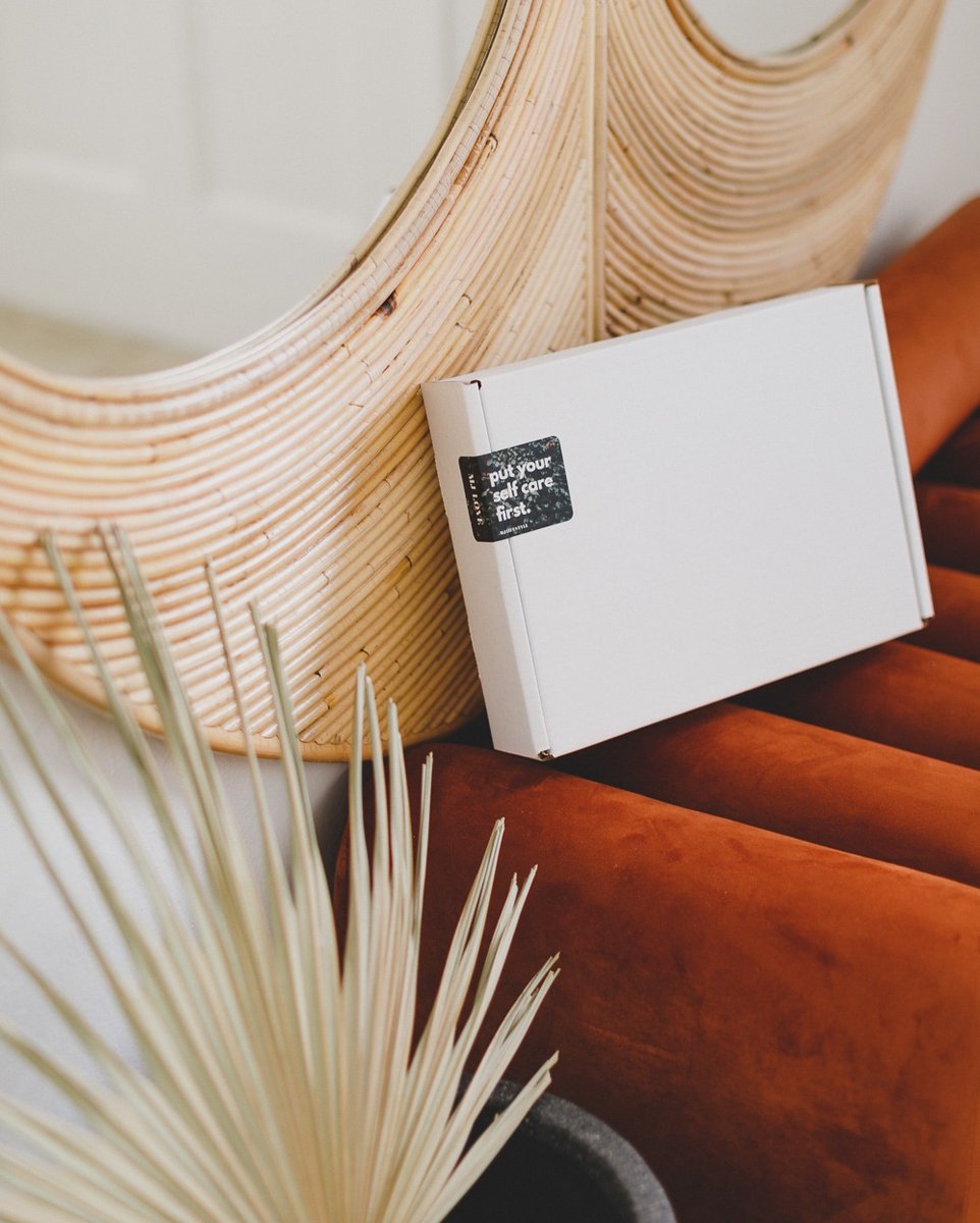 MJ Lifestyle tweet media