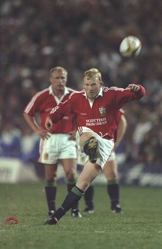 MikeParkerRBC's tweet photo. @btsportrugby Many better players, but no better person. Worshipped this guy as a kid. #NeilJenkins https://t.co/ZkGCbuAot2