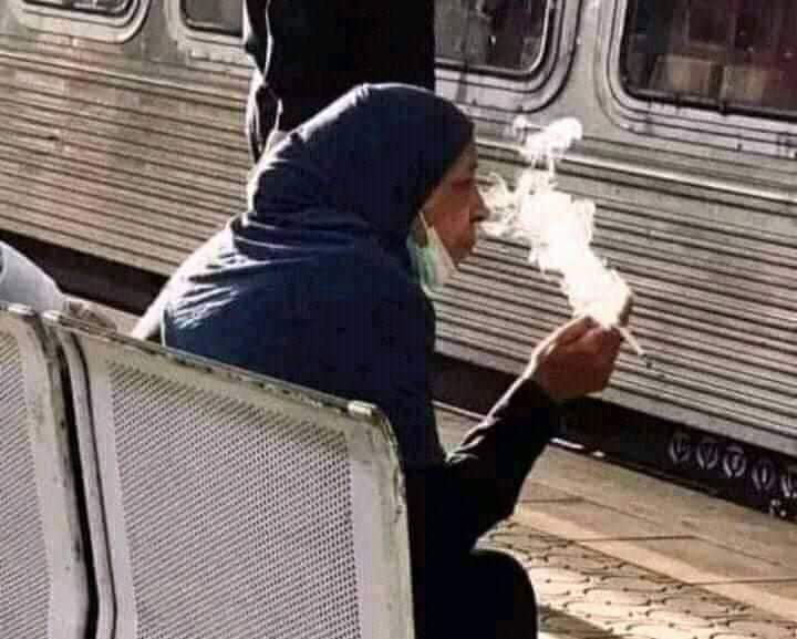 mnbv887's tweet photo. اكيد مشاعرها مكسوره ولو شربت بانجو معذوره😂 https://t.co/71Esdfd6O9
