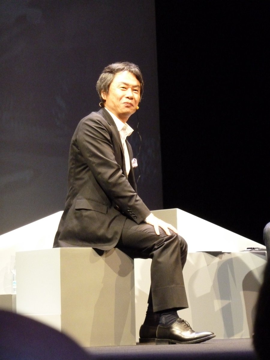 SeyiBass [+_ _••] tweet media