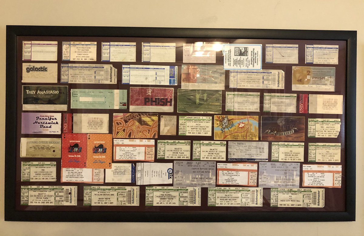 StrangestDesign's tweet image. Everyone: How come you got married so late? 

Me: 🤷🏻‍♂️