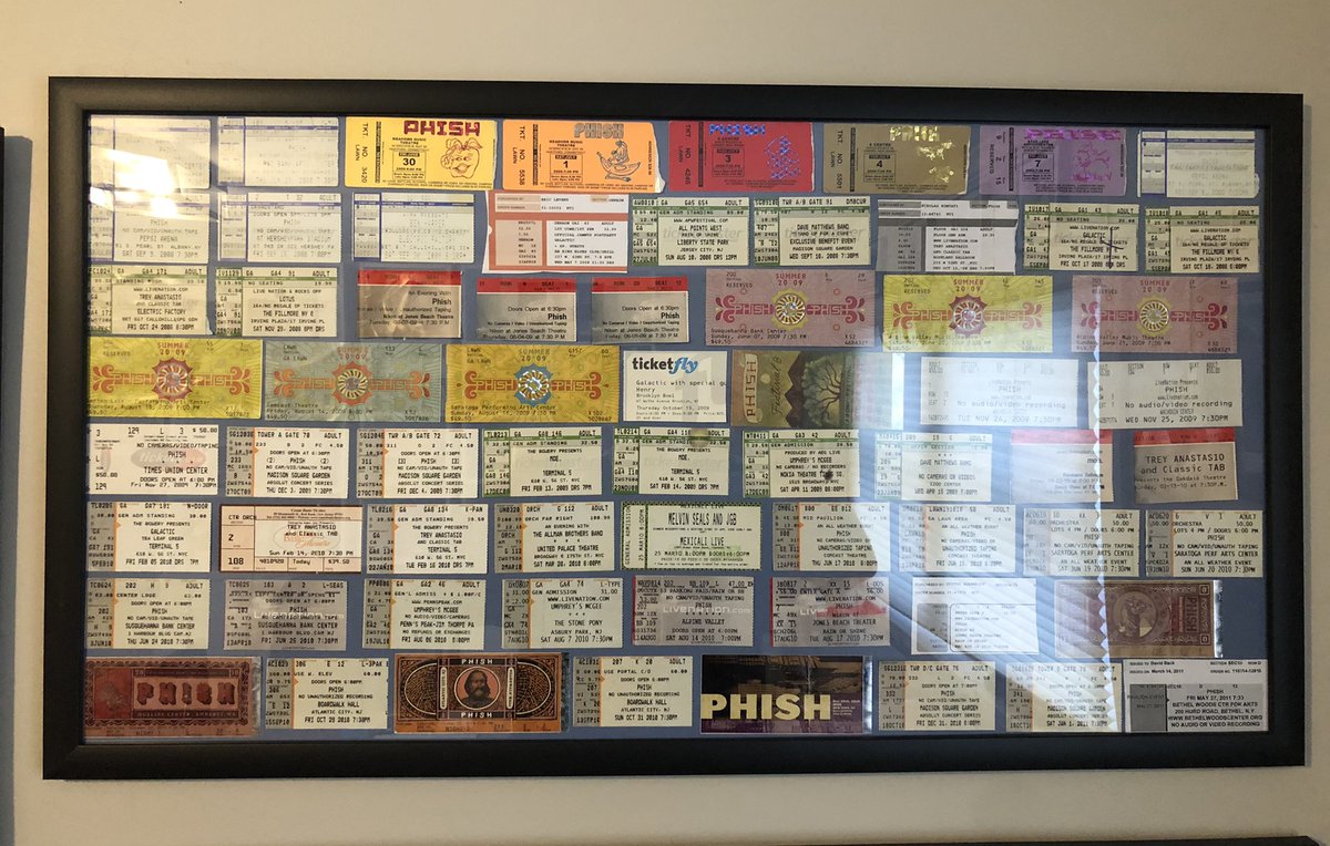 StrangestDesign's tweet image. Everyone: How come you got married so late? 

Me: 🤷🏻‍♂️