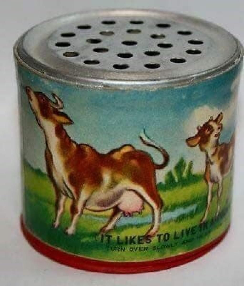 dyr's tweet photo. Do you remember the moo box or cow box from your childhood?
#cowbox #moobox #RetroToys #vintage #ChildhoodMemories #doyouremember https://t.co/2jsTDGqZgT