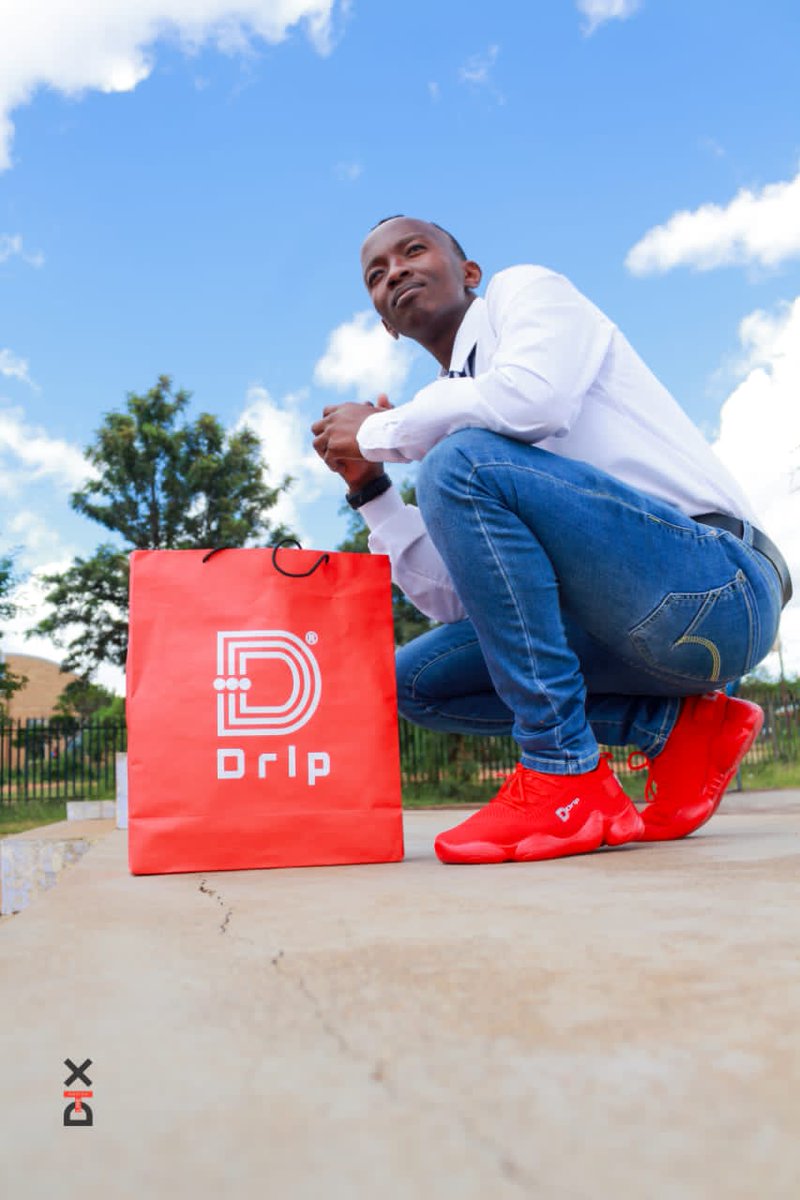 RazzMelodist's tweet photo. Supporting local brands will help our country to create more jobs #localbrands #Gavinhunt #Somizi @LekauSehoana @DRIPFootWear https://t.co/P1BS689Ht7