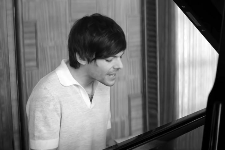 FineLine_82's tweet photo. Es Marzo y toca hacer stream masivo a #twoofus #StreamTwoOfus #Louies
https://t.co/FzNlAzFlQl https://t.co/e60huaZFVq