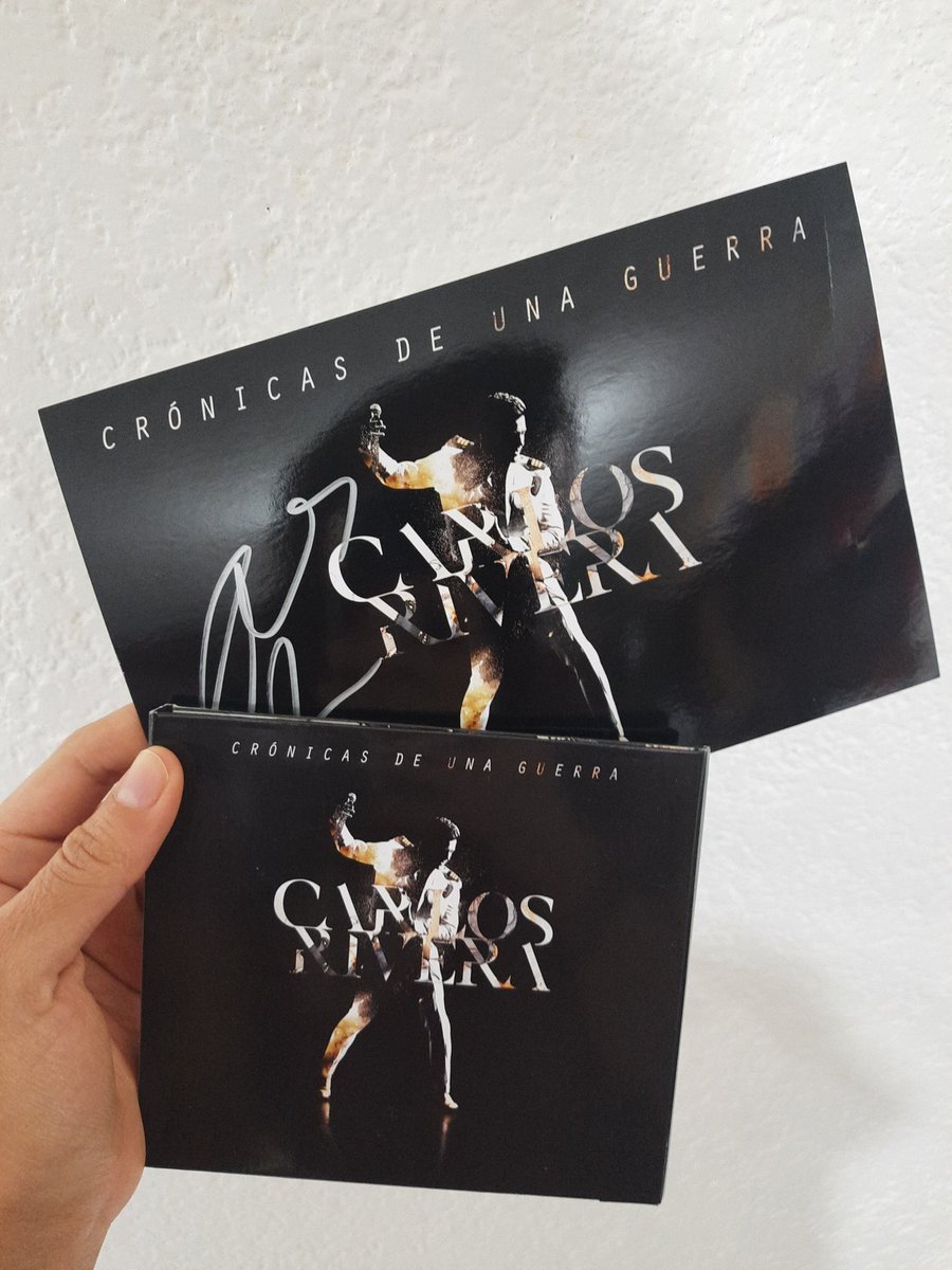 Mari_anah2's tweet photo. Al fin llegó 😱❤️ @_CarlosRivera
la espera valió la pena #soylamasfeliz que bonita forma de iniciar marzo 😍 https://t.co/cRZiXoKXRt