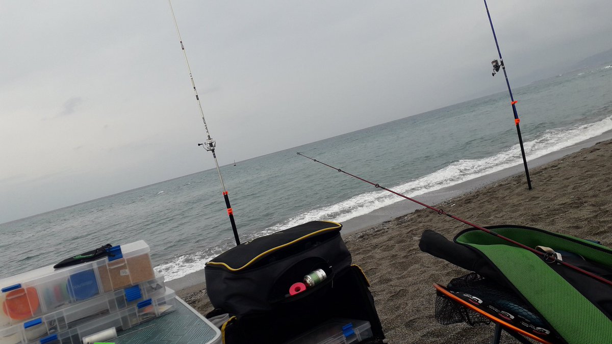 ffjavier1983's tweet photo. Finde de agua.. pocas captura #pesca #fishing #surfcasting  sera en la siguiente!! #OsSeguireContando https://t.co/HvSOksfk7i