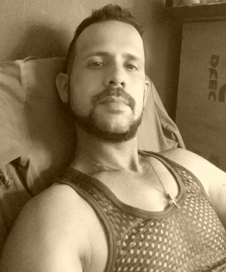 junito2584's tweet photo. Buen dia chic@s #buenagente #chicoloko #junito #chicosexy https://t.co/KyDZylZQm7
