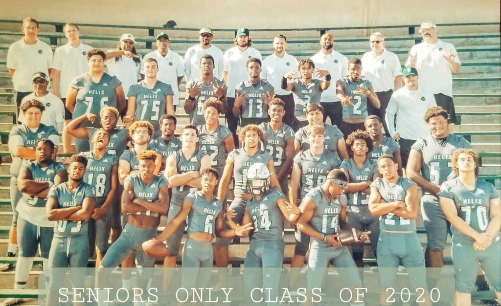 Tayden_Taye's tweet photo. @D_LineCoach @Helix_FAM @GridironCoaches And this what happens when you have a great team of Coaches behind you 🙌🏾🔥 😛 https://t.co/LJnFdzlcPl